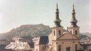 Kostel svatého Michala, v pozadí hrad Špilberk. Brno, rok 1958