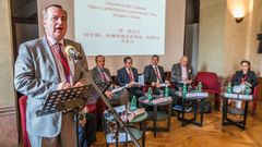 Rektor Tomáš Zima zahajoval v roce 2016 první konferenci pořádanou Česko-čínským centrem UK