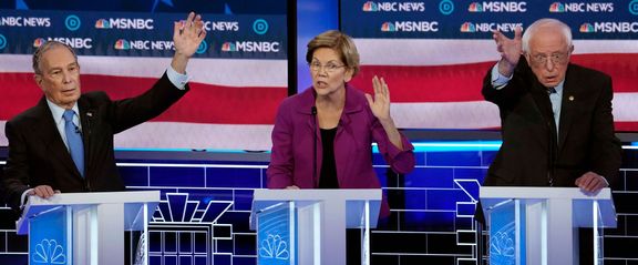 Michael Bloomberg, Elizabeth Warrenová a Bernie Sanders v televizní debatě.