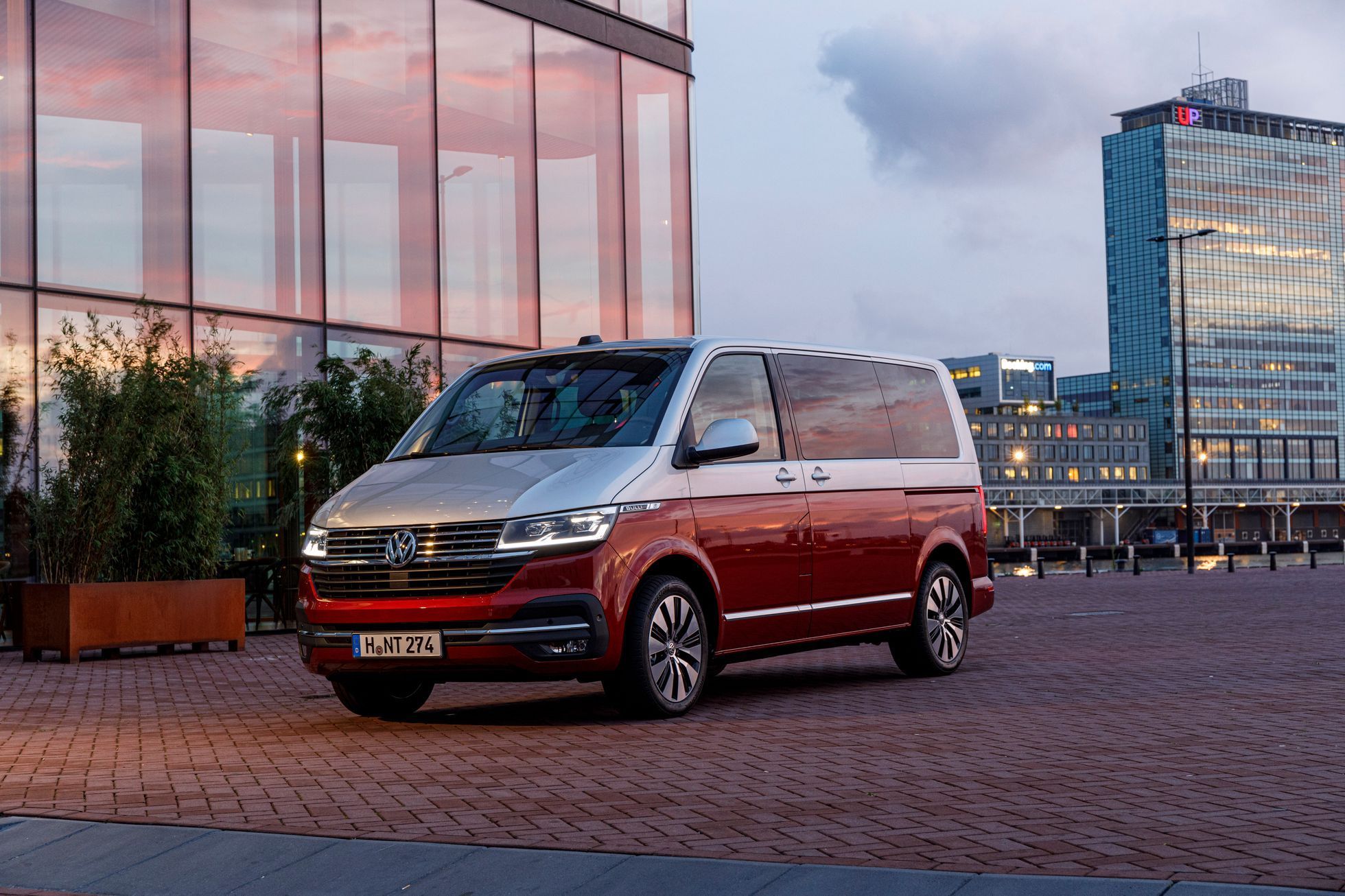 Volkswagen Multivan 6.1
