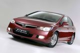 Civic Hybrid lze koupit od 599 000 Kč.