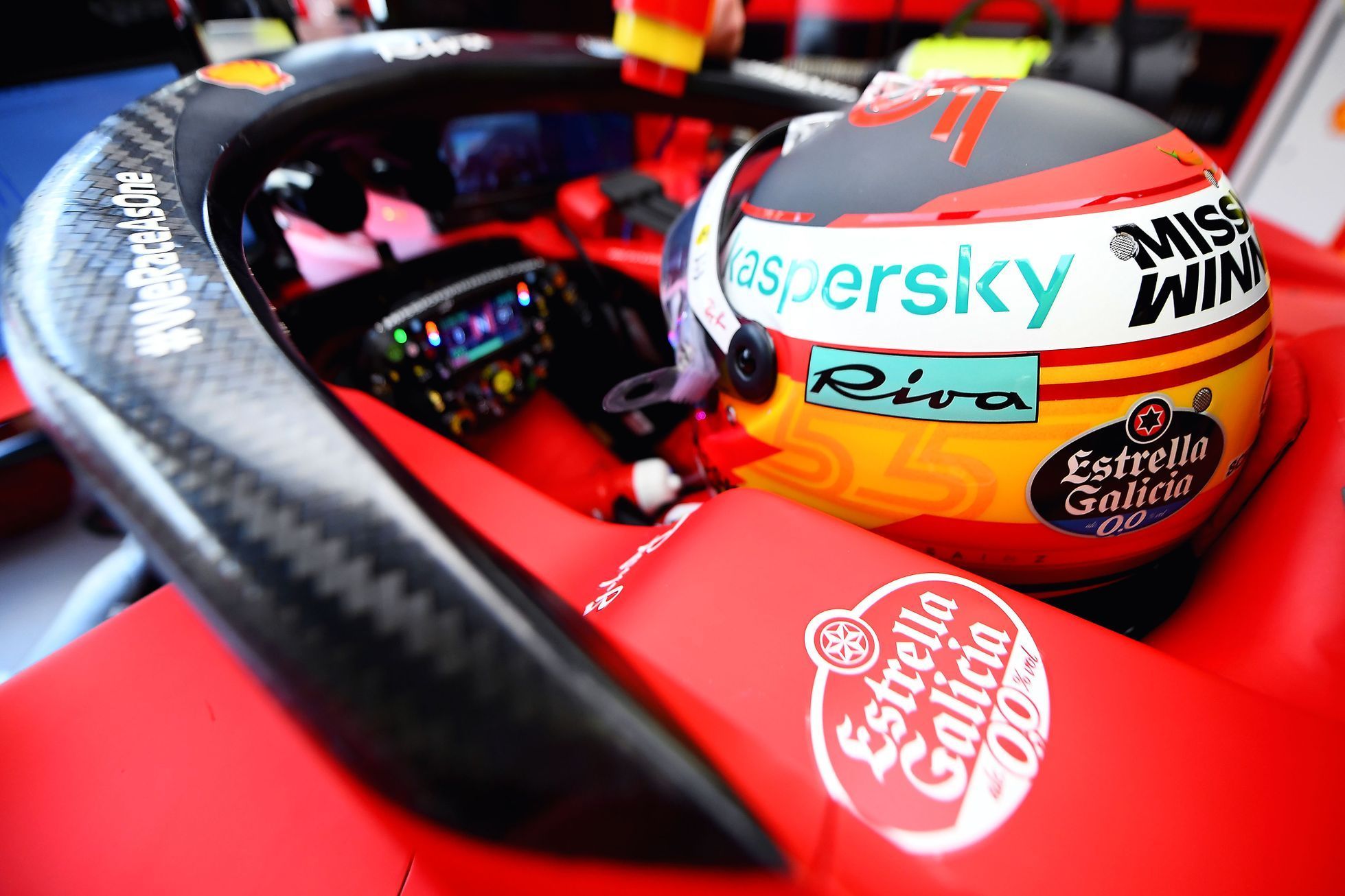 Testy F1 v Bahrajnu 2021: Carlos Sainz junior, Ferrari
