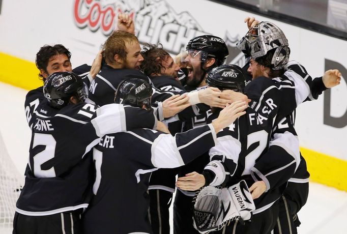 Šesté finále Stanley Cupu mezi Los Angeles Kings a New Jersey Devils