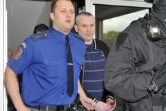 Olomoucký soud zmírnil šéfovi lihové mafie Březinovi vazbu