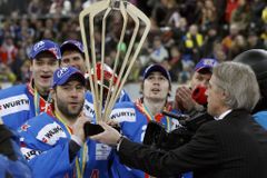 Spengler Cup vyhrál Petrohrad. Radují se i čtyři Češi