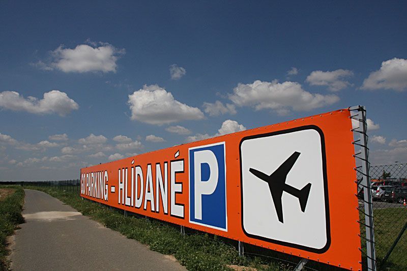 Přední Kopanina se mění v parkoviště
