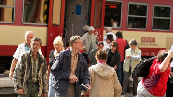 Vlakem v krajích za 1,-Kč. Ať nevymřou regionální tratě