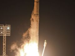 Slavný start, neslavný pád - tak se zapíše do historie ruská sonda Fobos-Grunt.