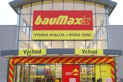 Hobbymarkety bauMax v ČR prohloubily ztrátu na půl miliardy