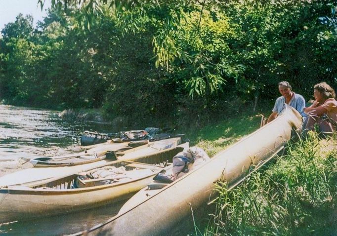 Historická fotografie z rodinného archivu Pavla Eckhardta. Kolorováno