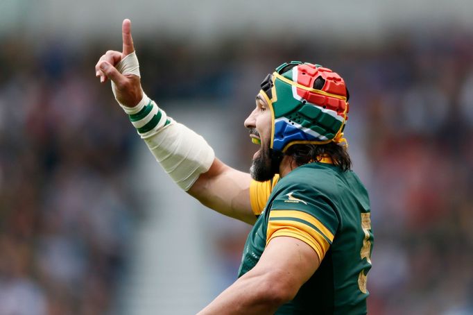 South Africa's Victor Matfield reacts during the match Reuters / Stefan Wermuth Livepic