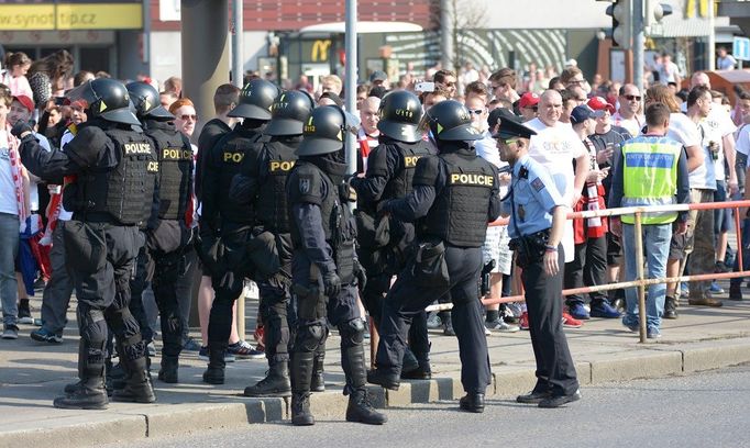 Pochod fanoušků Sparty před fotbalovým derby Slavia vs. Sparta