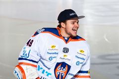 Hokejový brankář Hrachovina odchází z Finska do Astany v KHL