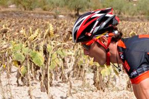 Obrazem: Vueltě vládnou Španělé. Devátou etapu vyhrál Veloso, ve žlutém Valverde