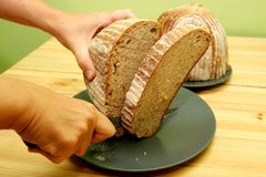 Od listopadu zdraží pekaři chléb o 20 procent