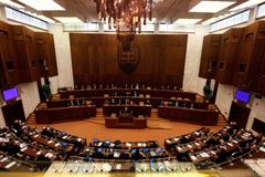 Slovenská národní strana vypověděla koaliční smlouvu