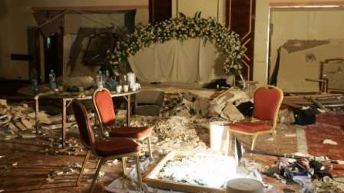 K útokům v Ammánu, při kterých zahynulo 56 lidí, se přihlásila organizace vedená abú Músou Zarkávím.