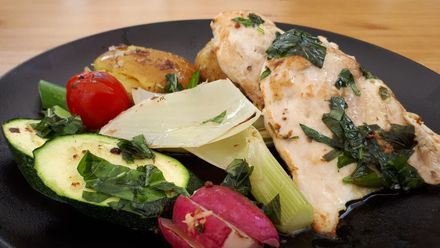 K obědu či k večeři. Ugrilujte si kuřecí prsa na zázvoru podle šéfkuchařky