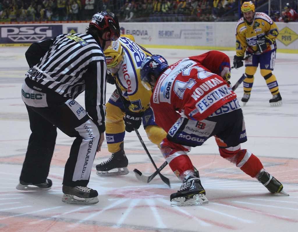 Zlín - Pardubice (první čtvrtfinále)