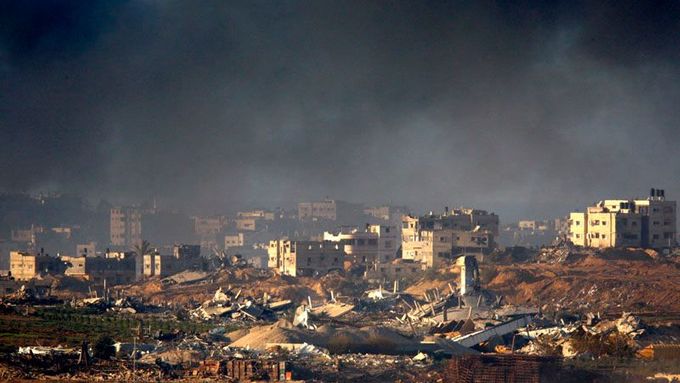 Pohled na zničené domy v severním výběžku pásma Gazy. Snímek ze 17. ledna 2009.