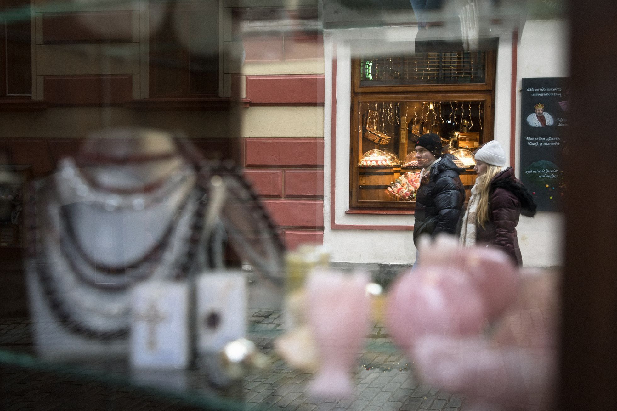 Český Krumlov, overturismus, turisté, zima, andělský průvod, advent, mikuláš