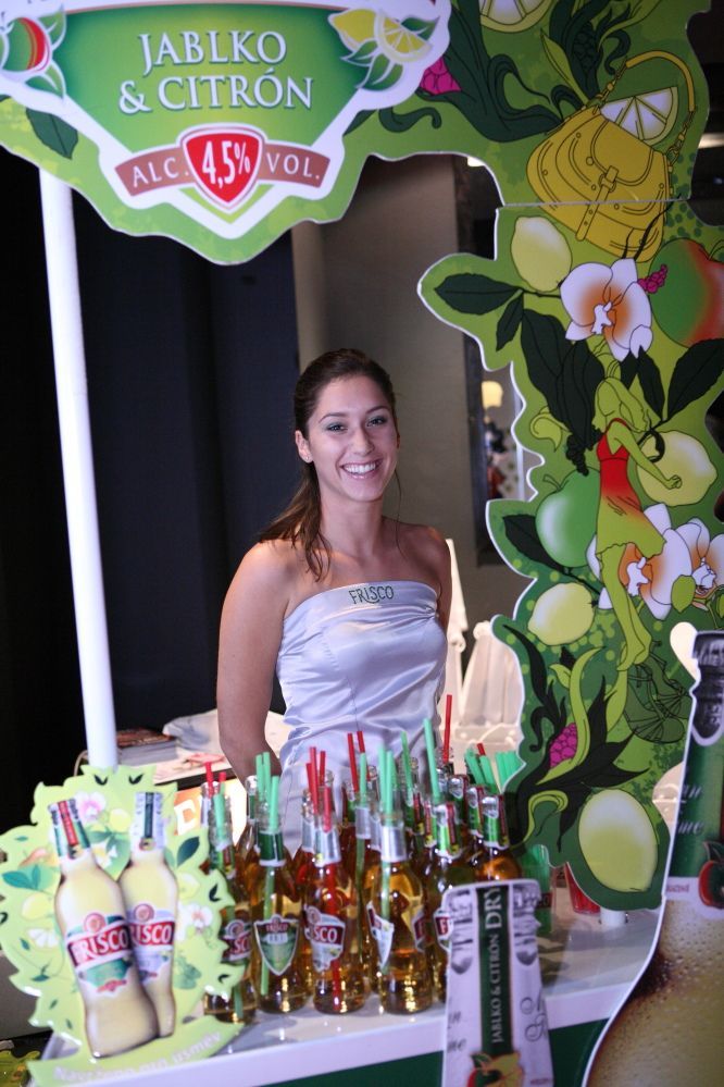 přípravy na přehlídku Každá žena může být modelkou