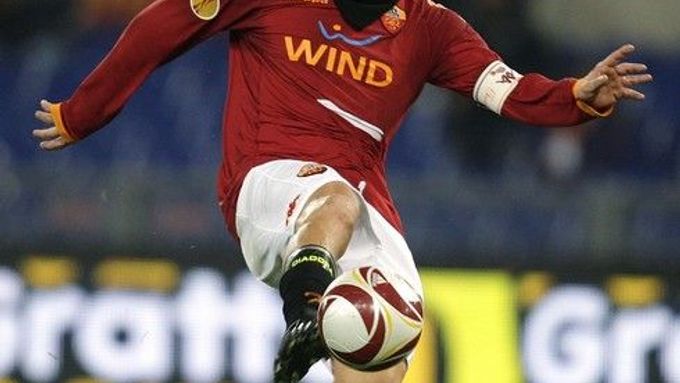 Francesco Totti a jeho AS Řím se do Evropské ligy nepodívají.
