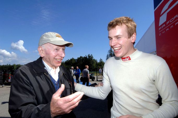 Formule 2: John Surtees a Henry Surtees