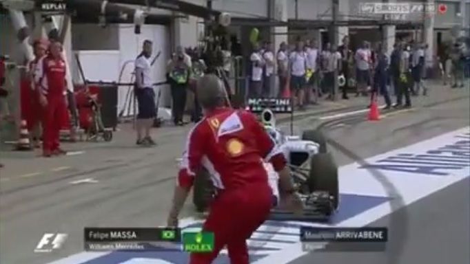 Felipe Massa a šéf Ferrari Arrivabene