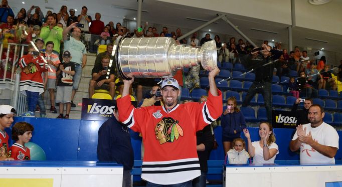 Michal Rozsíval přivezl do Česka Stanley Cup