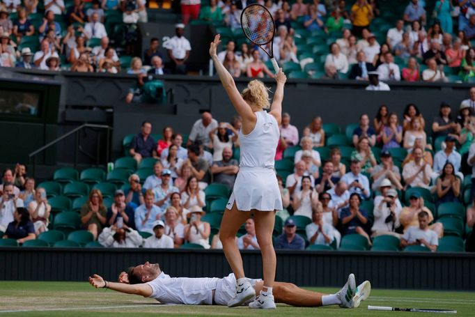 Kateřina Siniaková a Sem Verbeek, Wimbledon 2025
