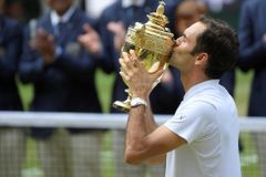 Sázkaři před turnajem věřili Federerovi, jsou z nich milionáři. V Británii i v Česku