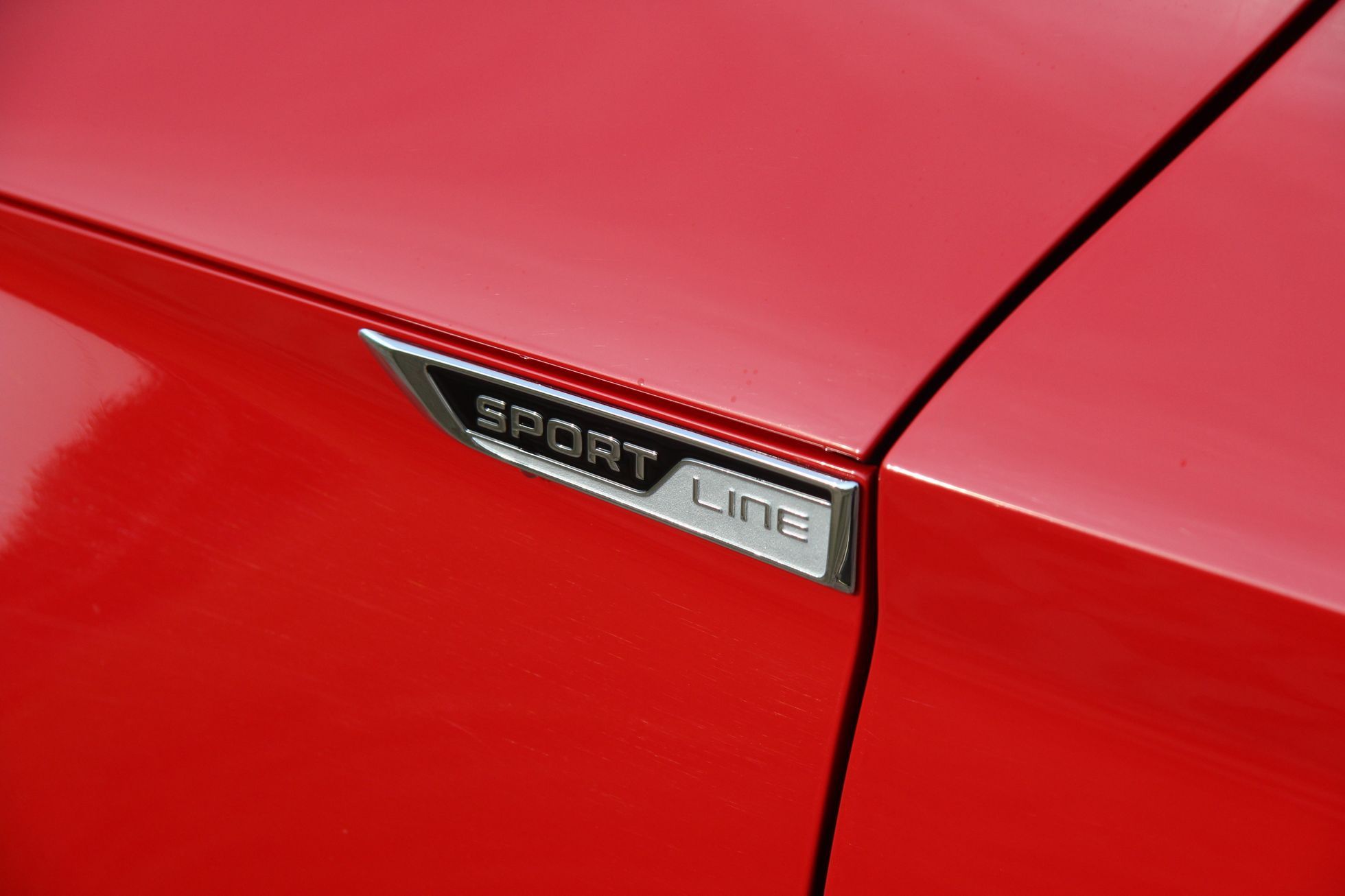 Škoda Superb Combi SportLine 5 plaketa