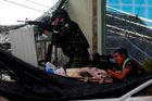 Thajské povstání v troskách: Vůdci se po útoku vzdali