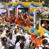 Vesak, Budha, slavnost