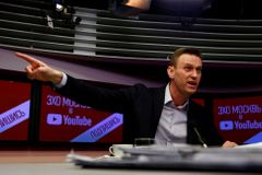 V Moskvě policie zadržela opozičního předáka Alexeje Navalného