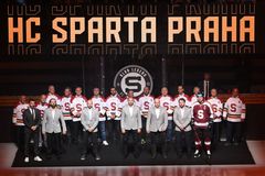 Sparťanům ubývalo sil. Před legendami klubu přišli o vedení 4:0