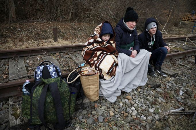 Ukrajinští uprchlíci v polské vesnici Krościenko 27. 2. 2022