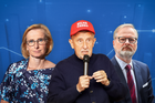 Kdo po volbách povede Česko? Sestavte vlastní koalici podle nejpřesnějších odhadů