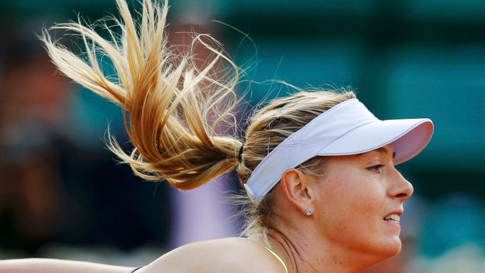 Maria Šarapovová je z těch hráček, které postupně překročily hranici mezi sportem a šoubyznysem. Stala se z ní osobnost známá i mimo svět tenisu.