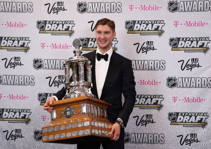 Sergei Bobrovskij a Vezina Trophy.