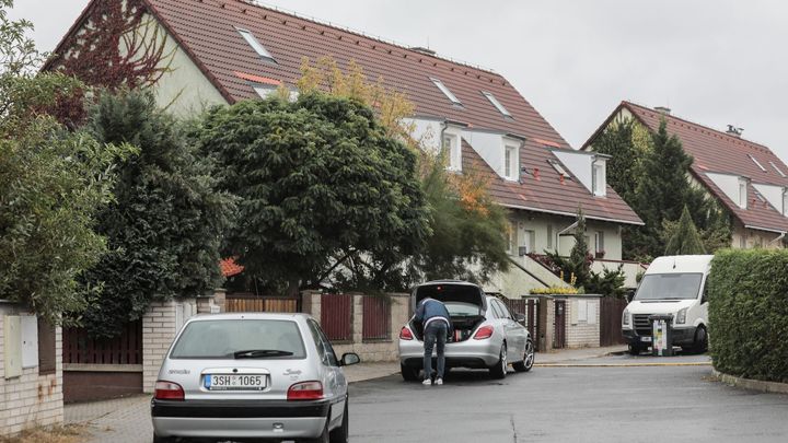 Současní obyvatelé bytů po H-Systemu je mohou odkoupit, podali nejvyšší nabídku