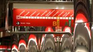 Trasa metra C se na svém severním konci prodloužila o čtyři a půl kilometru a má tři nové stanice - Střížkov, Prosek a Letňany.