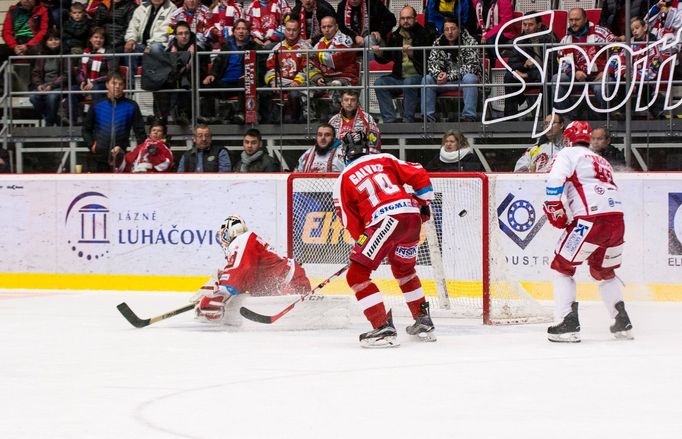 Třinec - Olomouc, extraliga 2016/17. Jakub Galvas