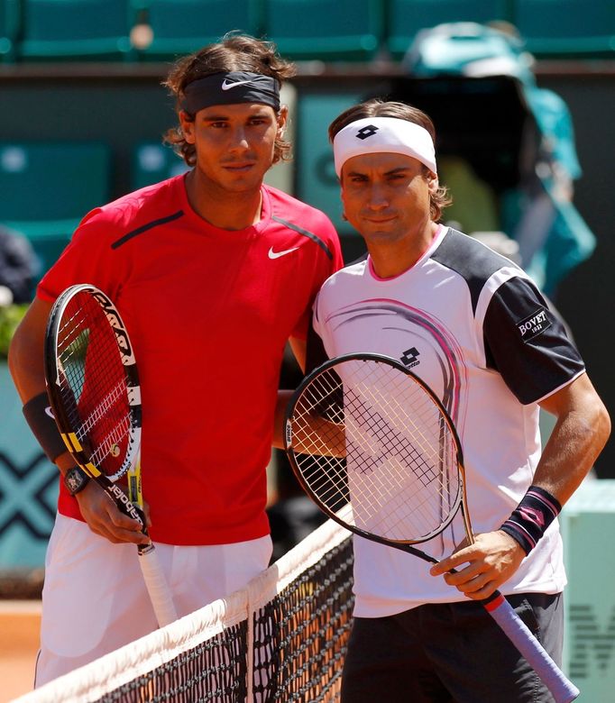 Španělští tenisté Rafael Nadal a David Ferrer během semifinále French Open 2012.