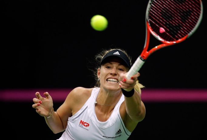 Fed Cup, finále 2014: Angelique Kerberová v zápase s Petrou Kvitovou