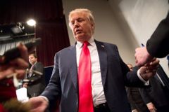 Trump proti všem. Projděte si výroky, jimiž realitní magnát pobouřil USA
