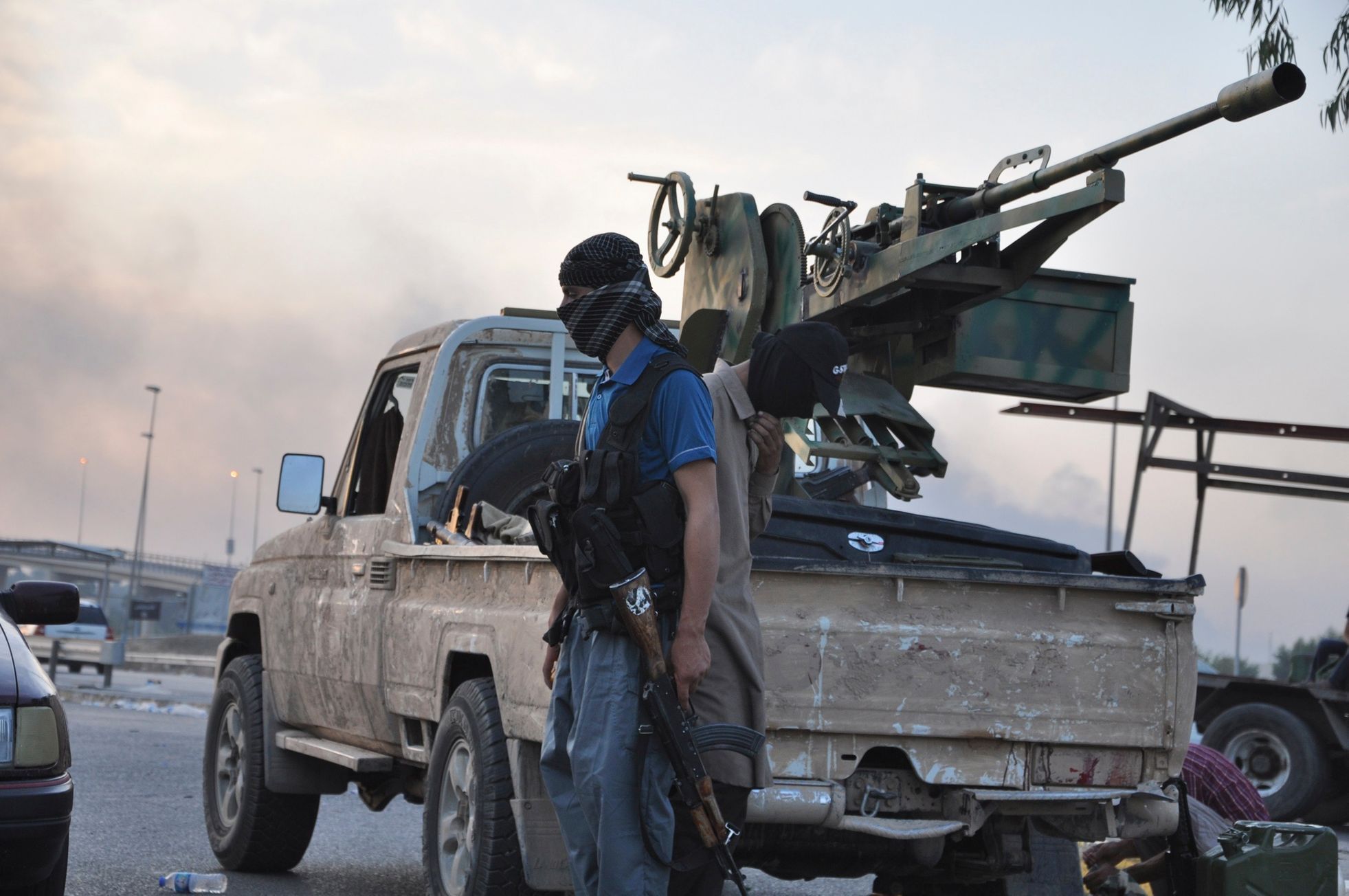 Bojovníci ISIL v Mosulu.