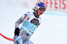 Skvělý sjezd Ledecké zastavila síť. Pád odnesla zkrvaveným obličejem