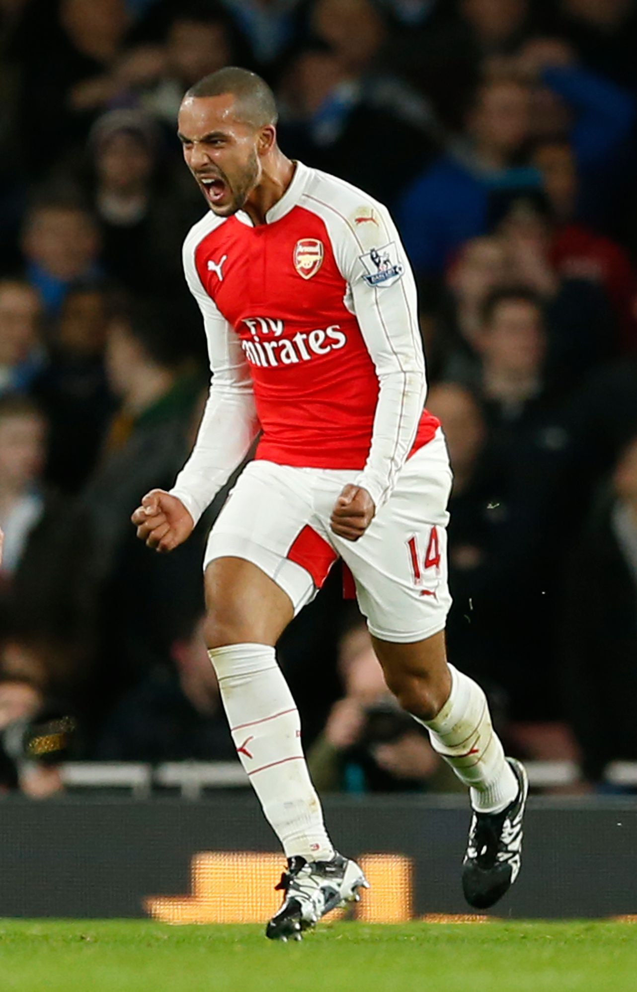 Arsenal-Manch. City: Theo Walcott slaví gól na 1:0